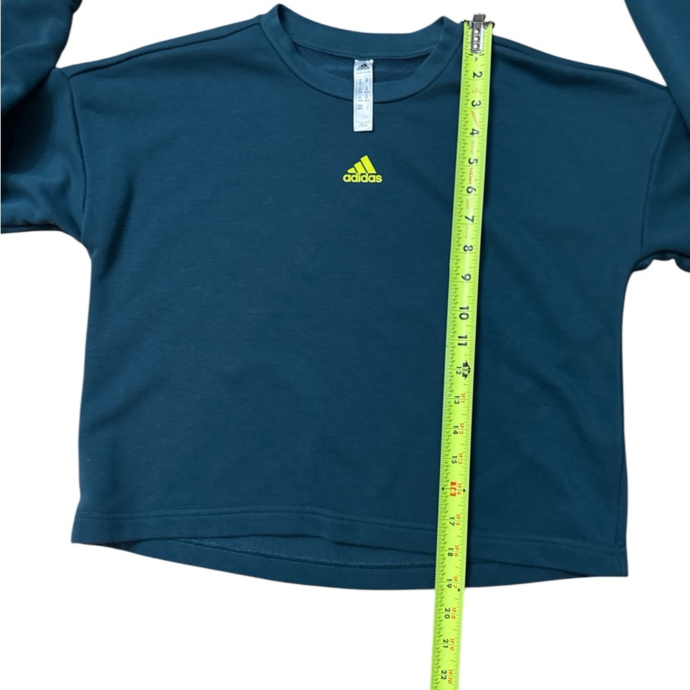 Adidas Women’s Size XS Green And Yellow Crop Sweatshirt Striped Sleeves - Picture 4 of 9